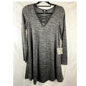IZ‎ Byer Women's Black Crisscross V-Neck Long Sleeve A-Line Dress MEDIUM NWT